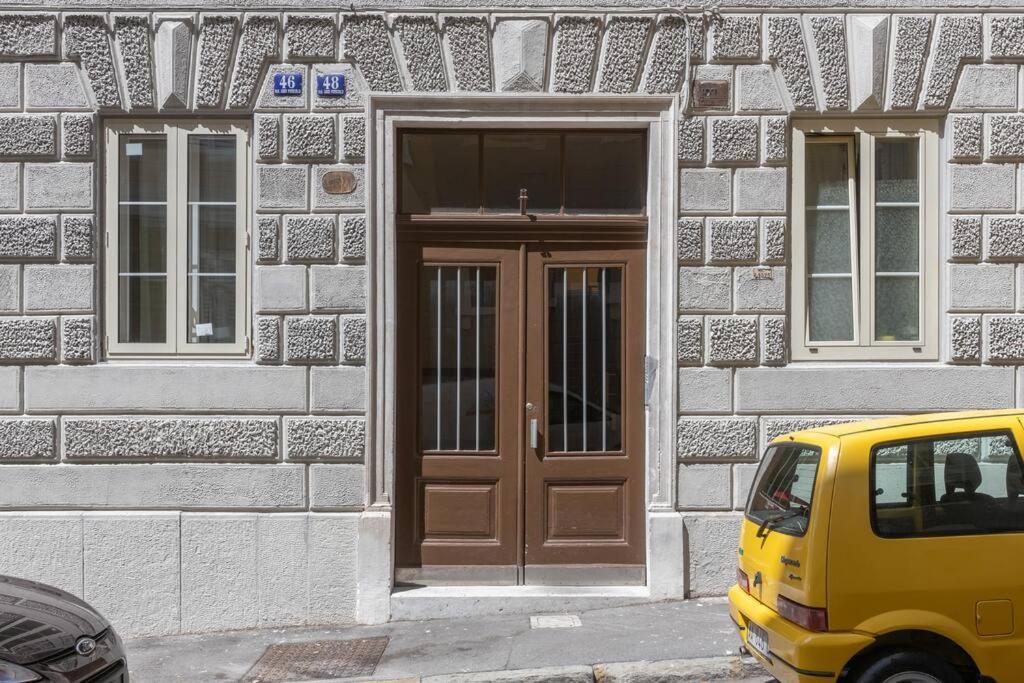 Foscolo 46 - Elegant Family Apartment Trieste Exterior foto